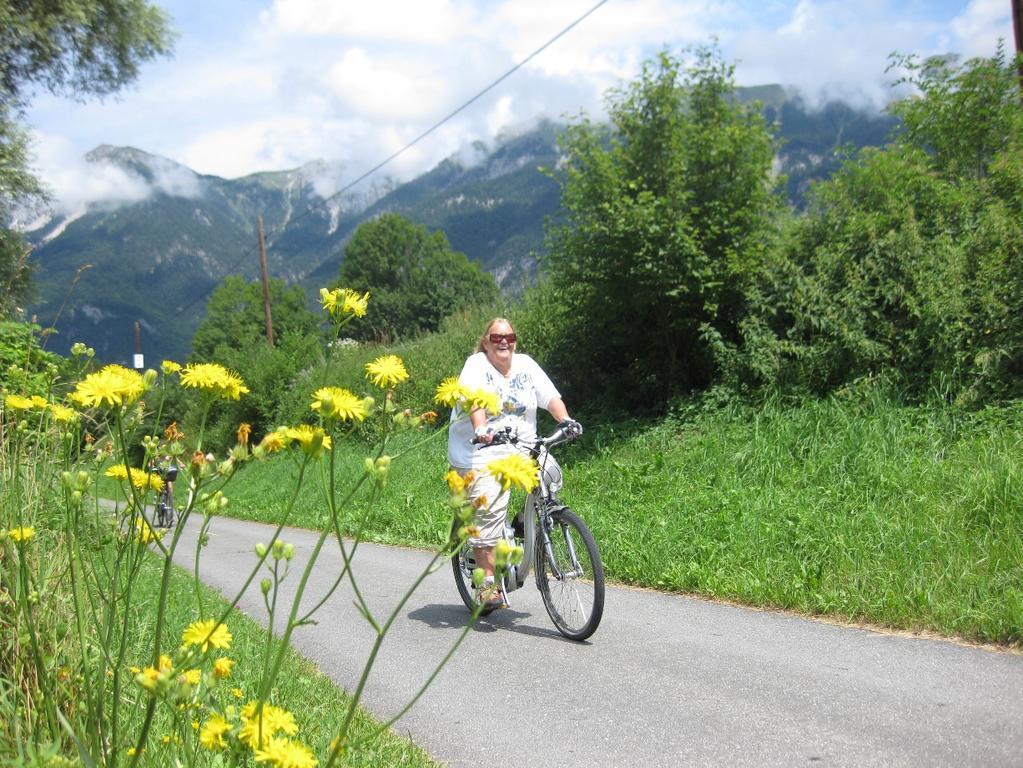 Ruhige Wohnung Mit Schoenem Eigengarten In Seeboden Am Millstaettersee Pokój zdjęcie